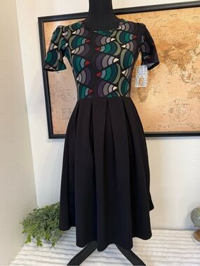 LulaRoe Amelia dress size XS